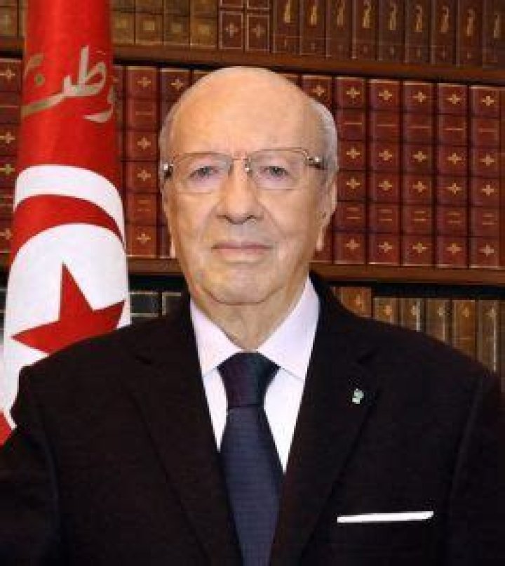 Béji Caïd Essebsi Wiki, Biographie, Age, Taille, Mariage, Contact & Informations
