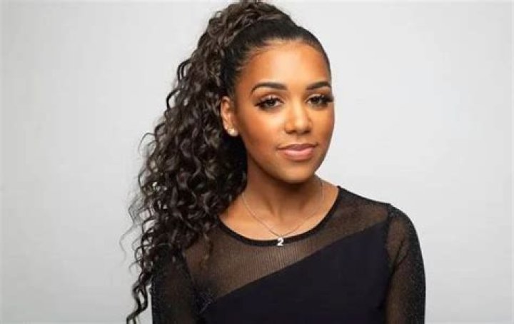 Crymson Rose Wiki, Age, Height, Weight, Boyfriend, Biography & Family