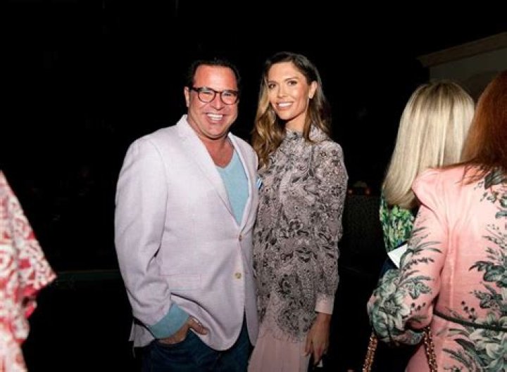 Derrick Barry Impersonator, Bio, Wiki, Age, Parents, Boyfriends, And Net Worth