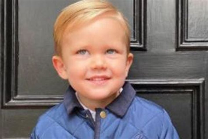 
Ford Douglas Armand Hammer – Photos Of Elizabeth Chambers And Armie Hammer’s Son
