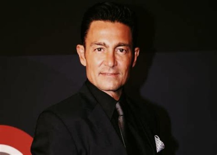Is Fernando Colunga Gay? Or Is His Co-Star Blanca Soto His Wife?