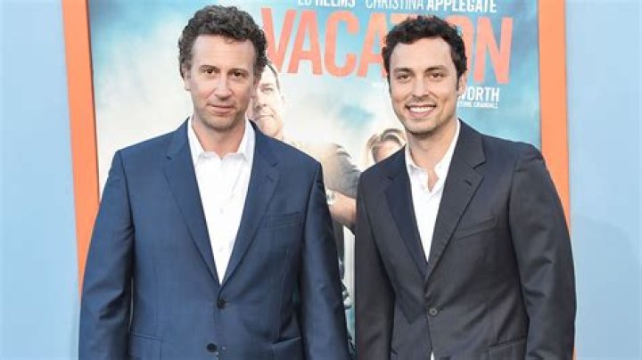 John Francis Daley – Biography, Facts & Life Story