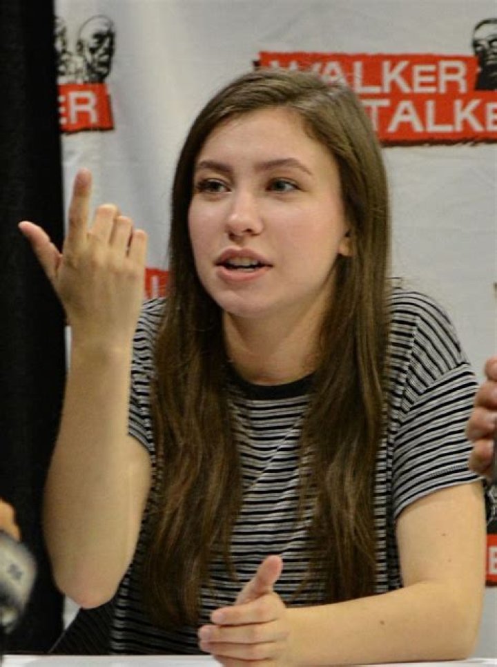 Katelyn Nacon – Biography, Facts & Life Story