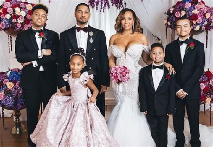 Kimbella Vanderhee Bio, Wiki, Age, Parents, Dj Lil Kim, Husband, Kids, Net Worth, and Nationality