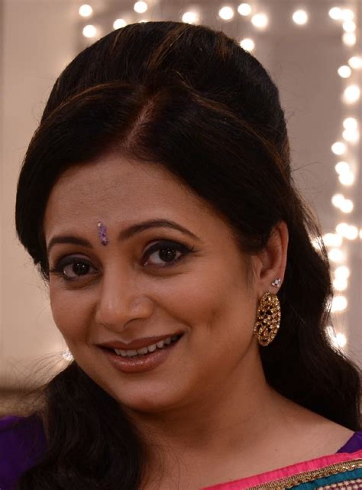 Leena Prabhu – Biography, Facts & Life Story