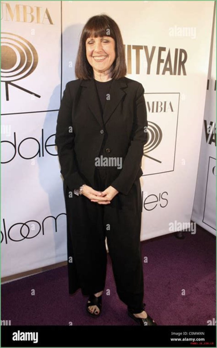 Lisa Robinson Vanity Fair, Bio, Wiki, Age, Height, Family, Husband, Salary, and Net Worth