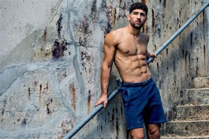 Marvin Brooks Wiki, Age, Weight, Height, Girlfriend, Net Worth