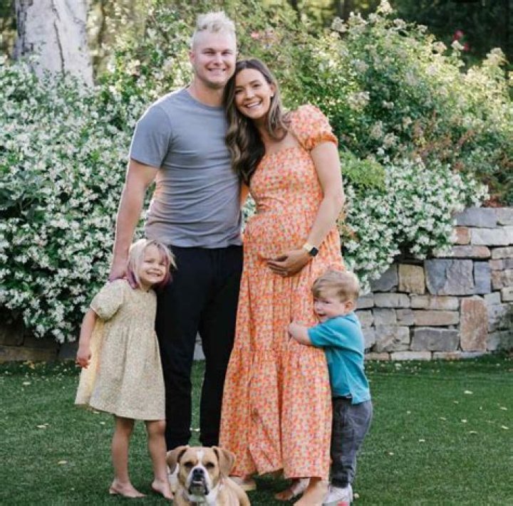 Meet Joc Pederson Son- Daughter And Wife