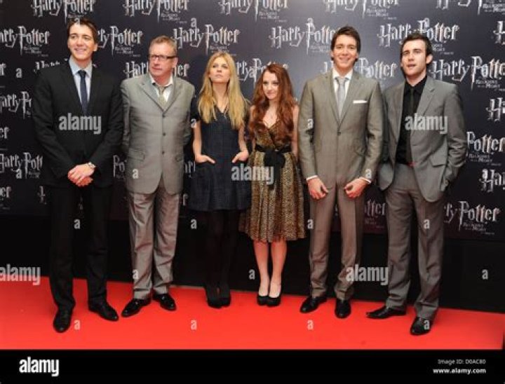 Oliver Phelps Height