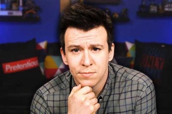 
Philip DeFranco Net Worth – Income From His YouTube Channel And Merchandise
