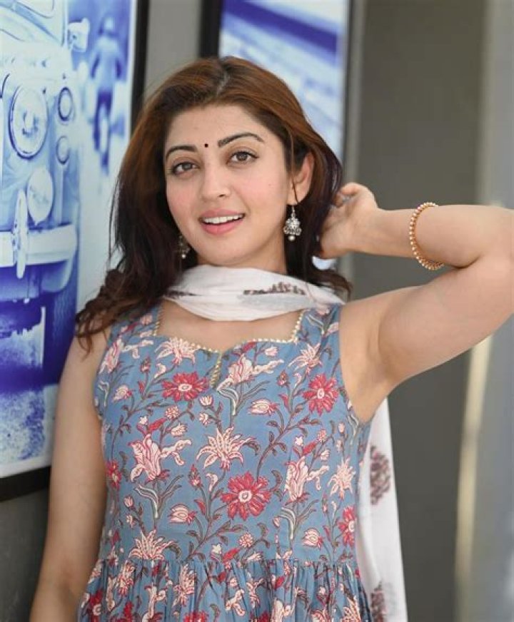 Pranitha Subhash Phone Number WhatsApp Number Contact Num Mobile