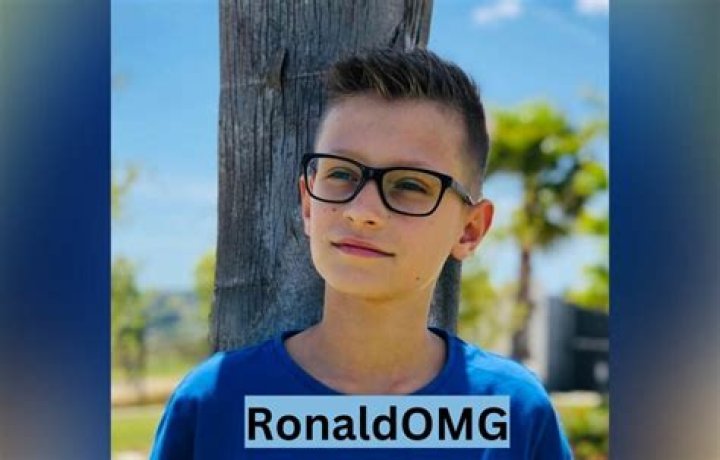 RonaldOMG YouTube, Bio, Wiki, Age, Height, Girlfriend, Minecraft, and Net Worth