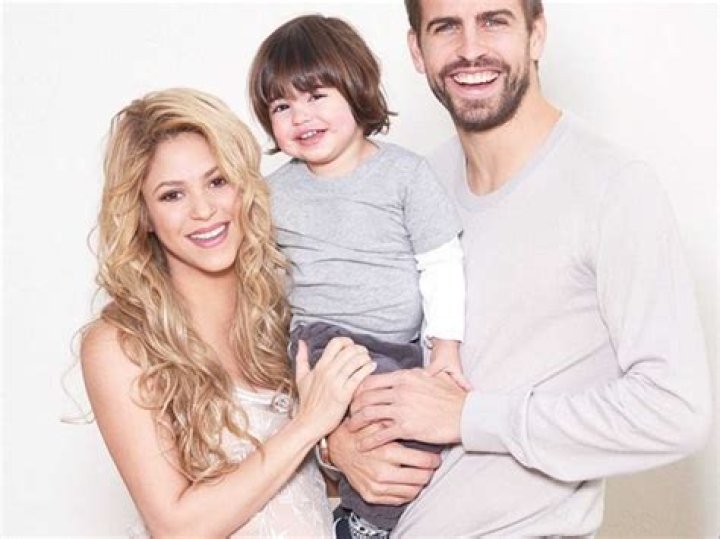 Shakira And Pique Have Ten Years Age Difference, Kids And family