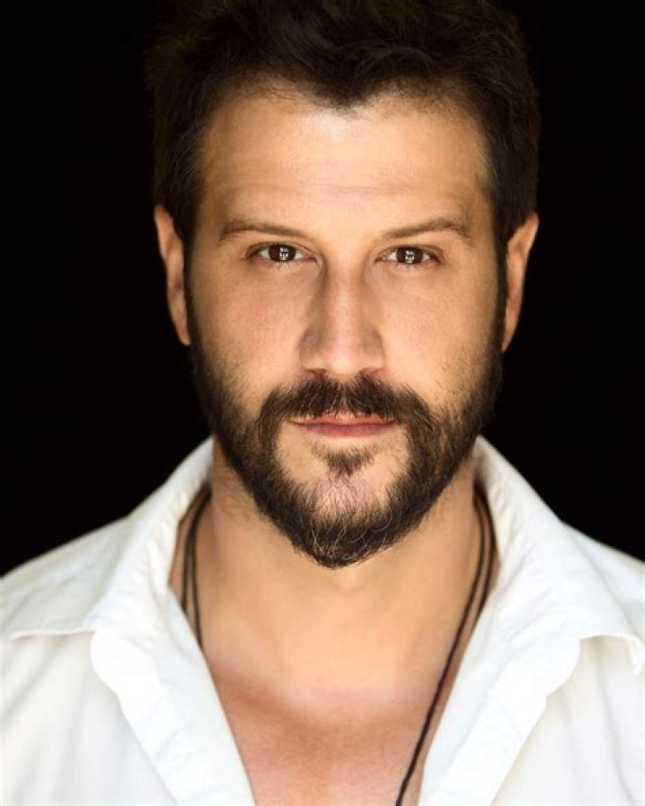 Stefan Kapicic – Biography, Facts & Life Story