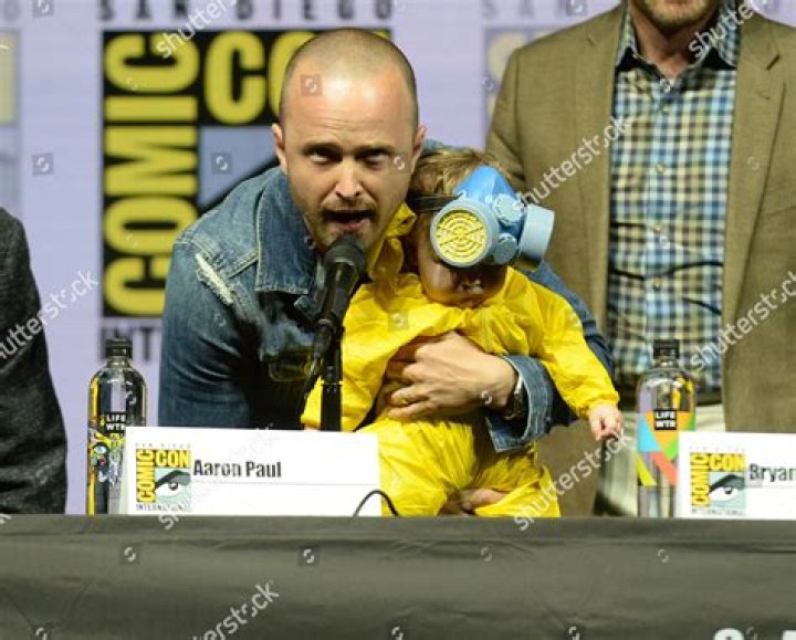Story Annabelle Paul and Aaron Paul.