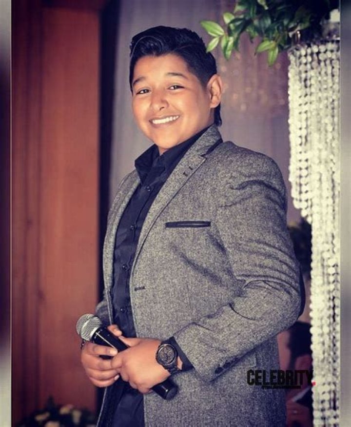 Swagg Man Wiki, Biographie, Age, Taille, Mariage, Contact & Informations