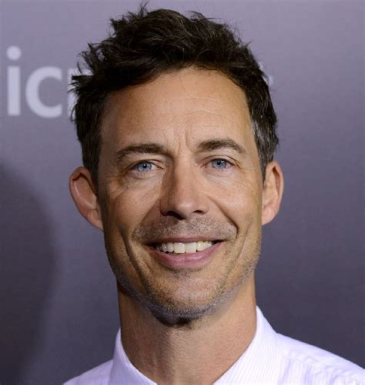 Tom Cavanagh – Biography, Facts & Life Story