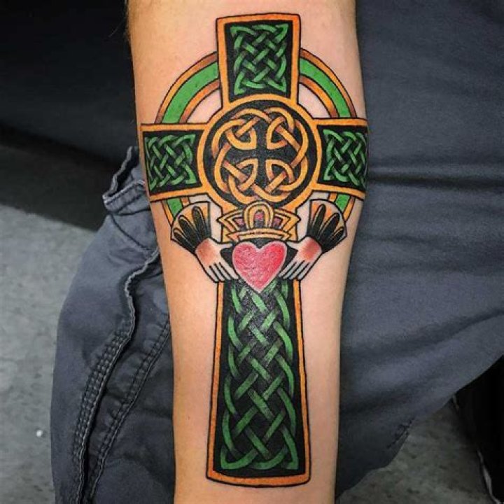 Top 50 cool Irish tattoos ideas for men and women to make