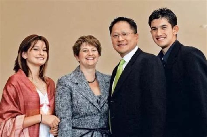What Is Jonathan Wang Ethnicity? Wife Family And Net Worth