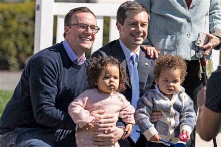 Who Are Pete Holmes Parents Jay And Irena Holmes? Religion And Family Ethnicity