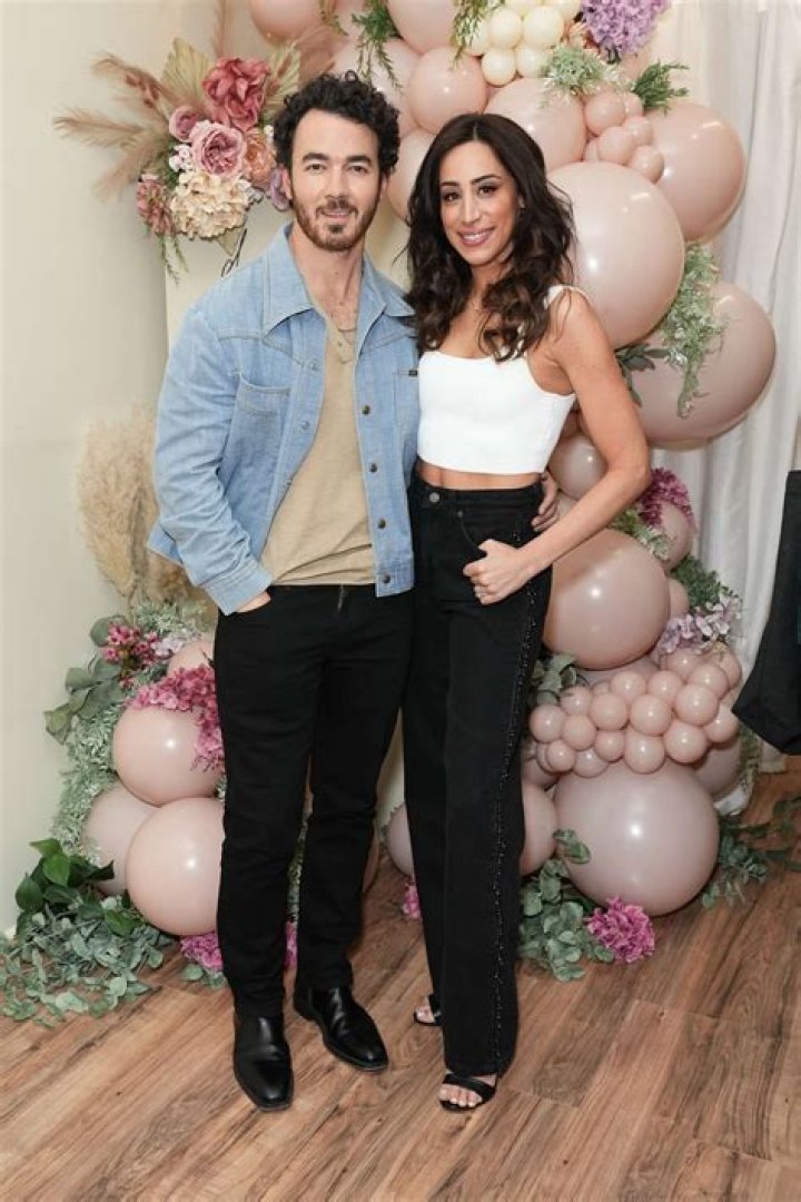 Who Is Danielle Mateo Boyfriend ? Wikipedia Age And Family